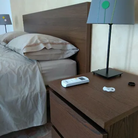Il Mandorlo - *