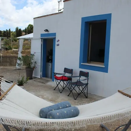 Il Mandorlo -