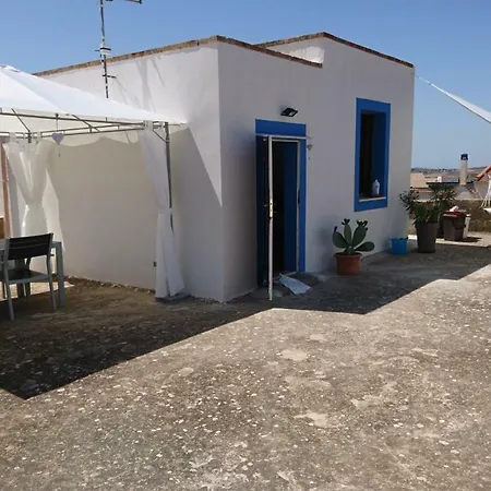 Il Mandorlo -