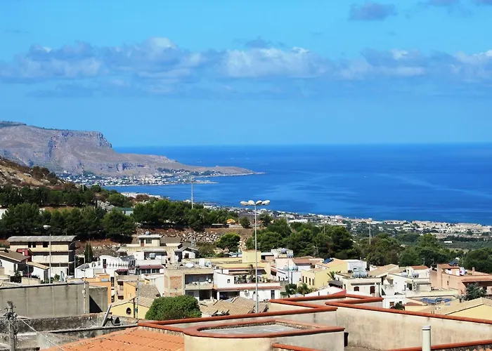Il Mandorlo - *